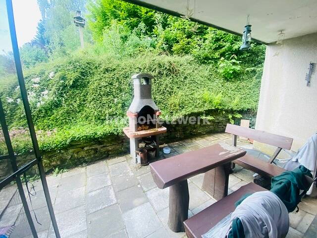 Einfamilienhaus Schwarzenbach am Wald / Meierhof Meierhof - 8 Zimmer, 240 m&sup2;, 210.000&euro; | Angebot:25824296