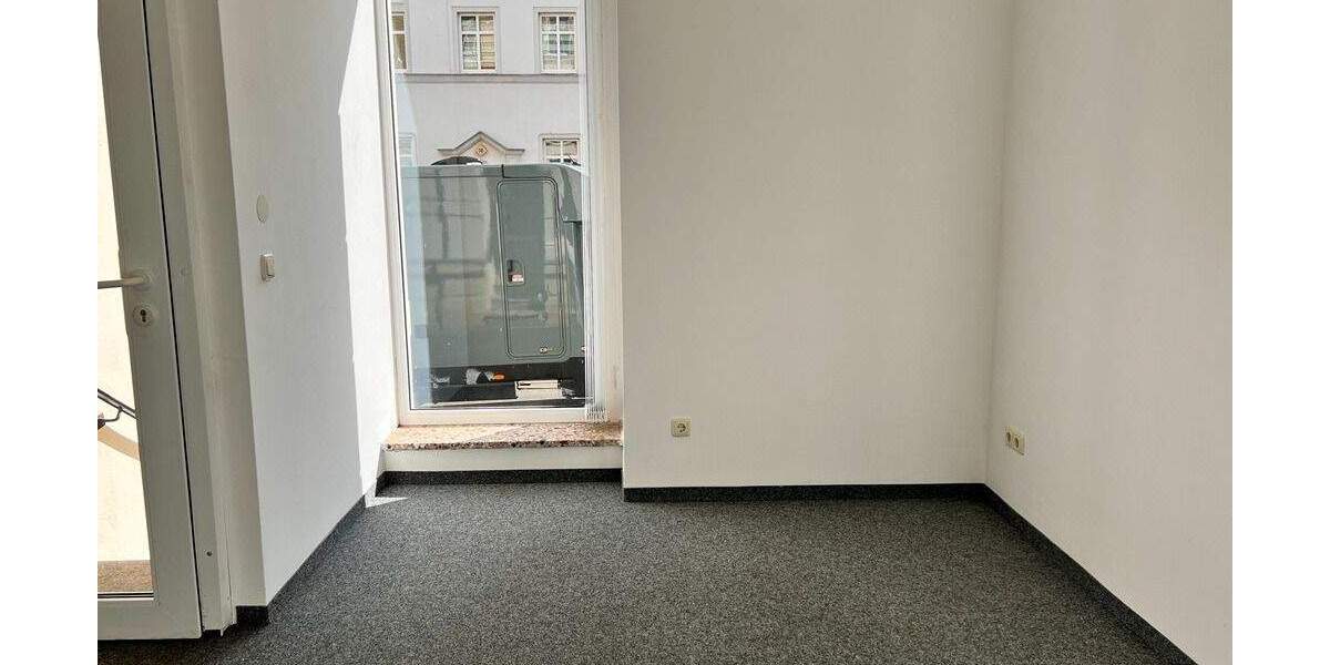 Gewerbeobjekt Plauen Haselbrunn - 2 Zimmer, 55 m&sup2;, 275&euro; | Angebot:25776819