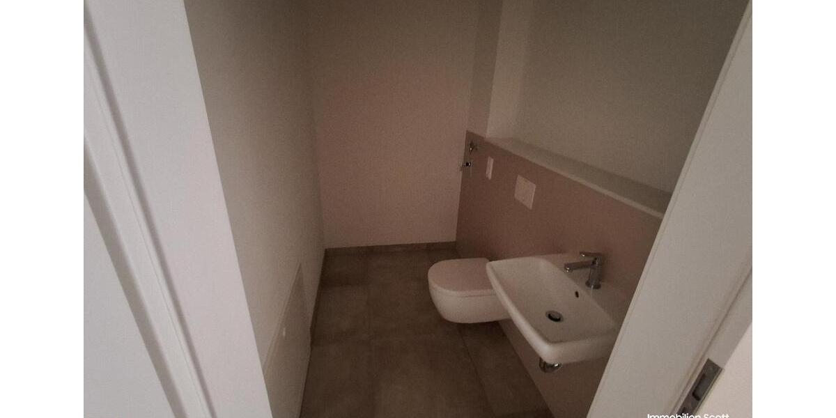 Etagenwohnung Plauen Bahnhofsvorstadt - 3 Zimmer, 84 m&sup2;, 715&euro; | Angebot:22653716