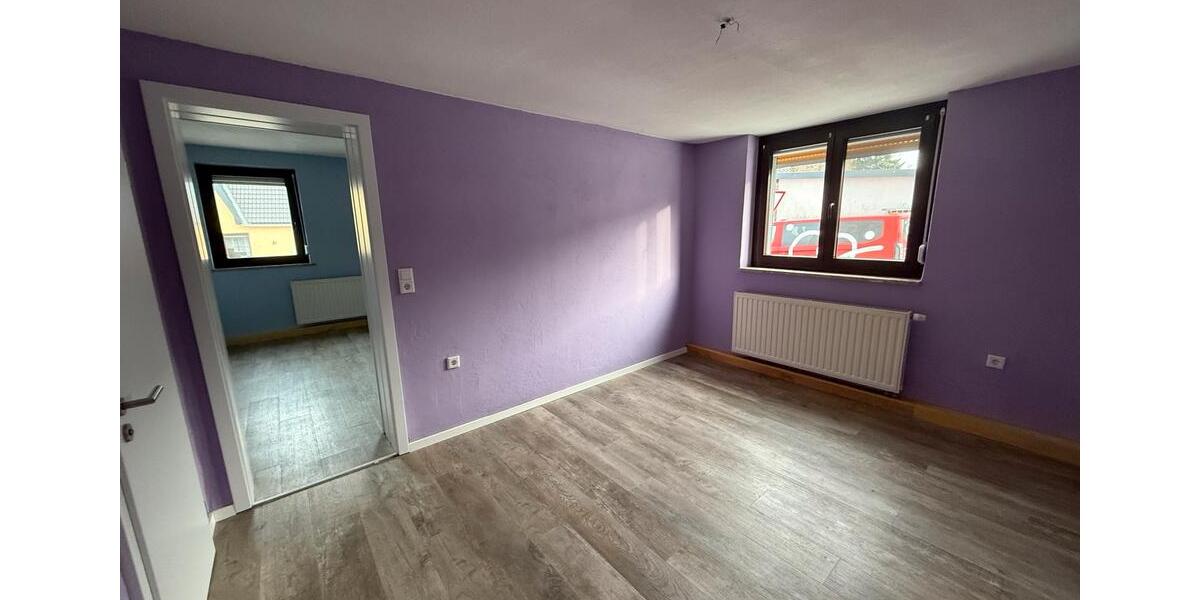 Einfamilienhaus Nordhalben - 6 Zimmer, 169 m&sup2;, 750&euro; | Angebot:25102991