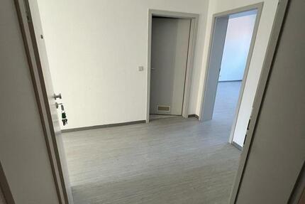 Wohnung Naila - 2 Zimmer, 64 m&sup2;, 380&euro; | Angebot:24474417