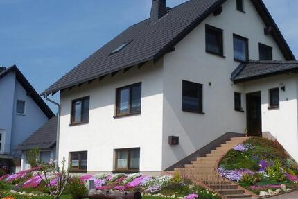 Wohnung Gefell - 6 Zimmer, 180 m&sup2;, 390&euro; | Angebot:26020431