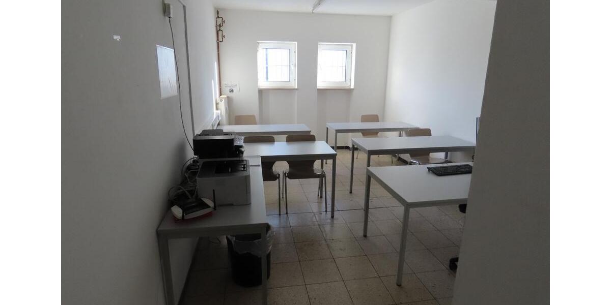 Gewerbeobjekt Selb - 600&euro; | Angebot:18979705