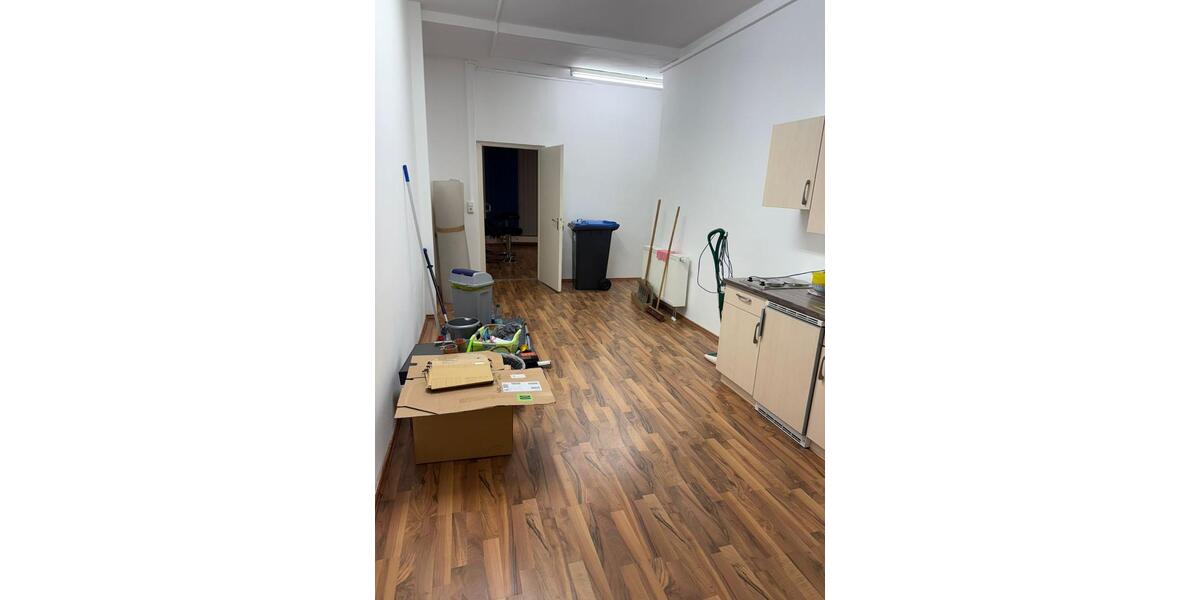 Gewerbeobjekt Hof Altstadt - 1.250&euro; | Angebot:23740008