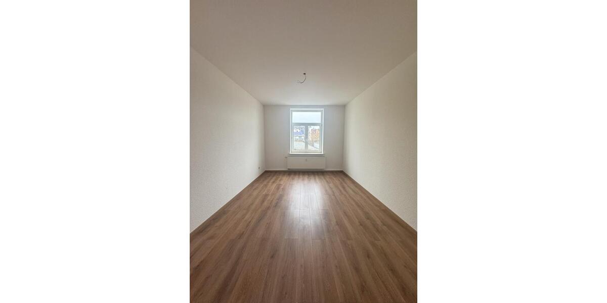 Etagenwohnung Plauen Bahnhofsvorstadt - 3 Zimmer, 85 m&sup2;, 510&euro; | Angebot:25840677
