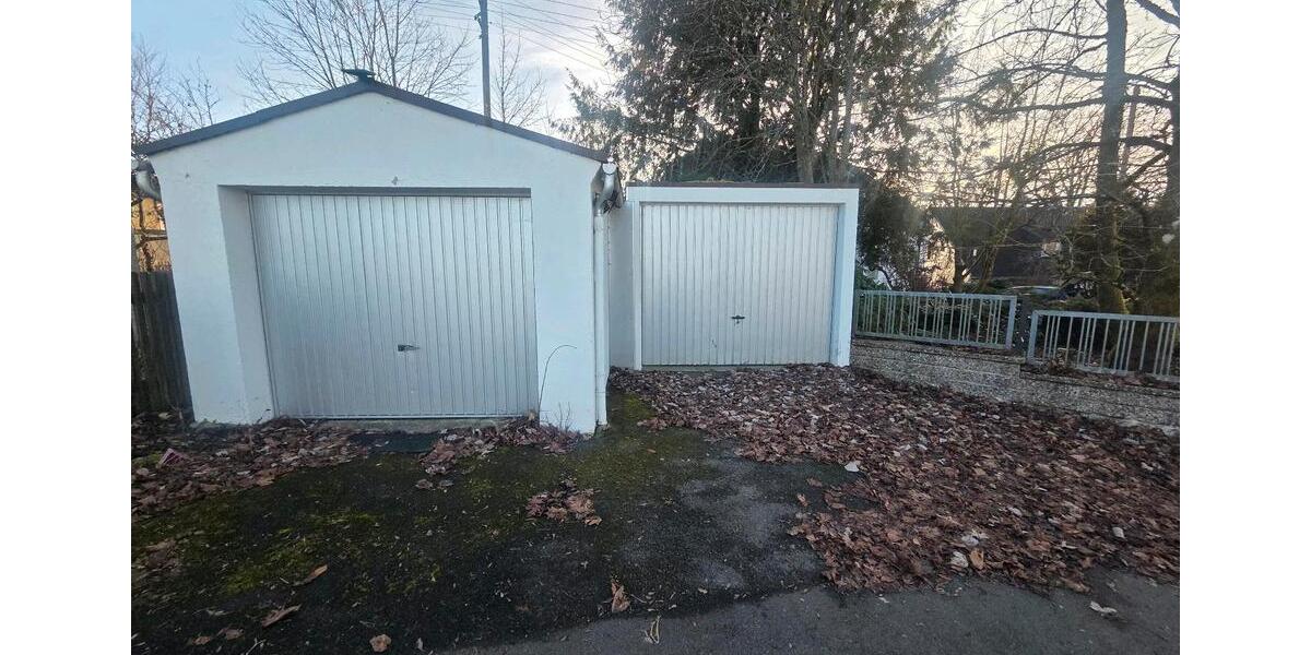 Einfamilienhaus Helmbrechts - 10 Zimmer, 200 m&sup2;, 170.000&euro; | Angebot:24239247