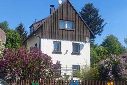 Haus Röslau - 6 Zimmer, 90 m&sup2;, 145.000&euro; | Angebot:26125531