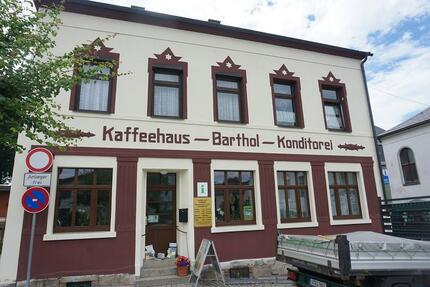 Haus Markneukirchen - 6 Zimmer, 200 m&sup2;, 98.000&euro; | Angebot:25364614