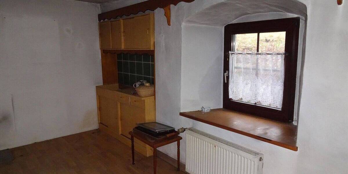 Bauernhaus, Landhaus Schwarzenbach am Wald Pillmersreuth - 5 Zimmer, 200 m&sup2;, 115.000&euro; | Angebot:26841293