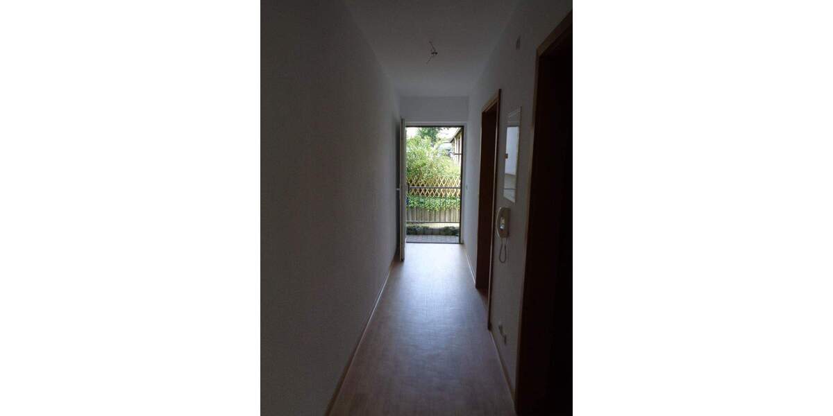 Etagenwohnung Plauen Stadtmitte - 2 Zimmer, 51 m&sup2;, 250&euro; | Angebot:25735508