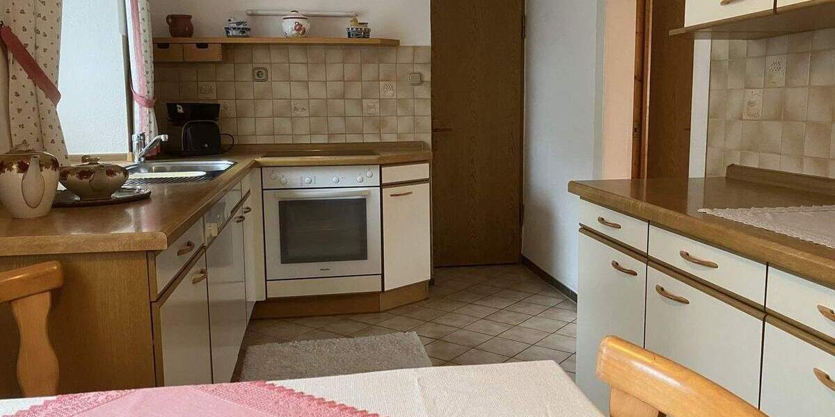 Doppelhaushälfte Helmbrechts Wüstenselbitz - 4 Zimmer, 100 m&sup2;, 99.000&euro; | Angebot:25693001