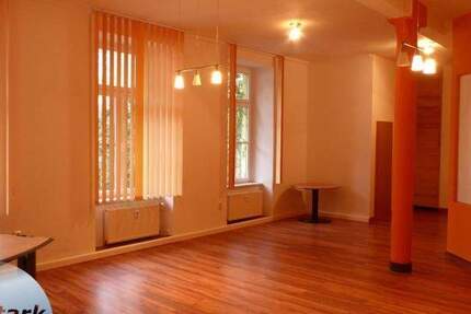 Gewerbeobjekt Plauen Stadtmitte - 2 Zimmer, 80 m&sup2;, 240&euro; | Angebot:25691956