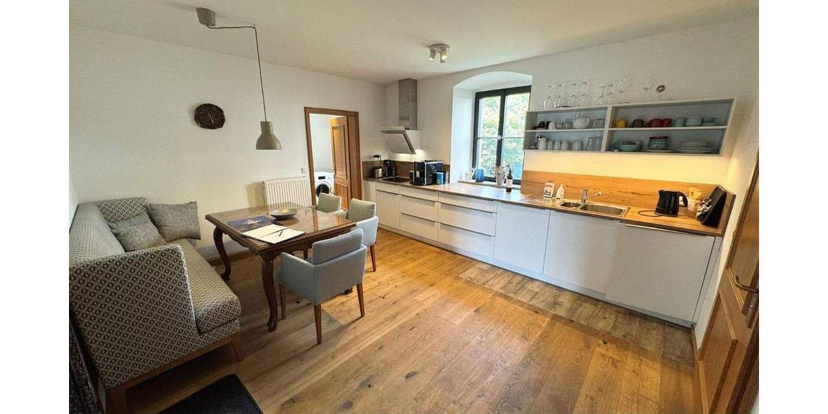 Mehrfamilienhaus, Wohnhaus Nordhalben - 7 Zimmer, 265 m&sup2;, 585.000&euro; | Angebot:25671149