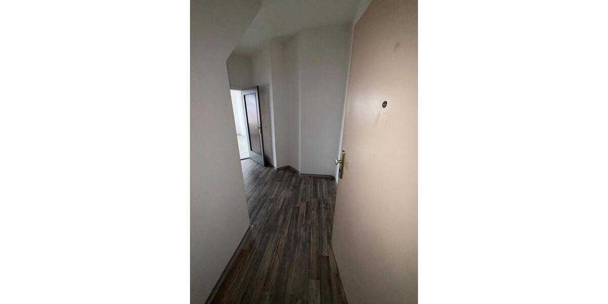 Etagenwohnung Plauen Bahnhofsvorstadt - 2.5 Zimmer, 59 m&sup2;, 300&euro; | Angebot:26144141