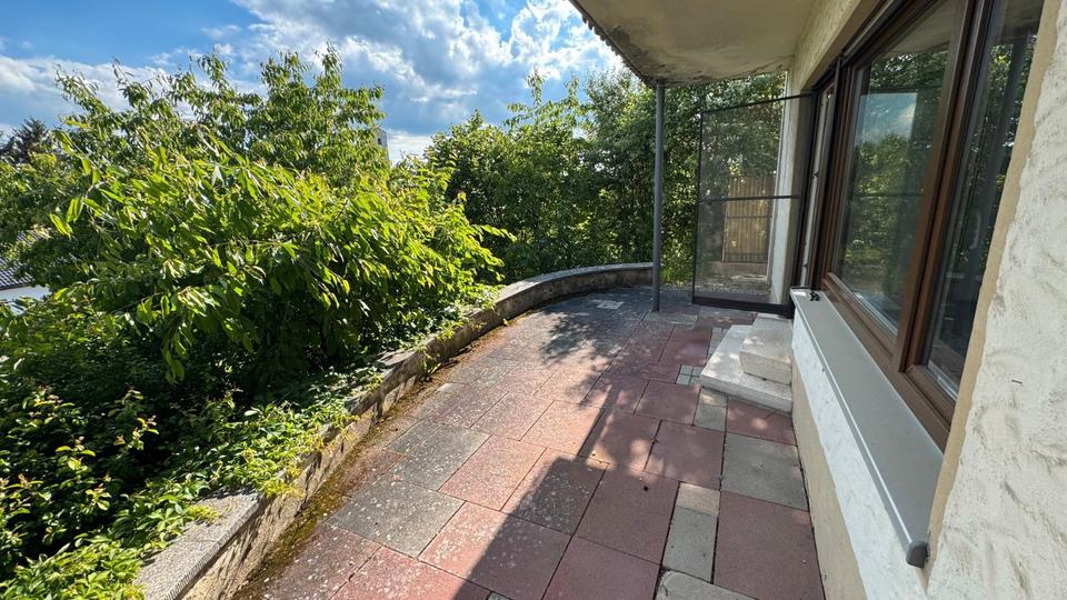 Einfamilienhaus Hof Christiansreuth - 6 Zimmer, 160 m&sup2;, 250.000&euro; | Angebot:27132106