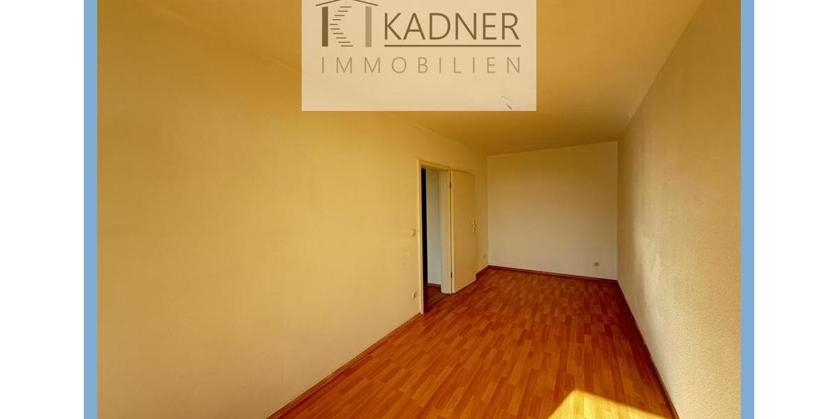 Etagenwohnung Plauen - 2 Zimmer, 57 m&sup2;, 260&euro; | Angebot:25054402