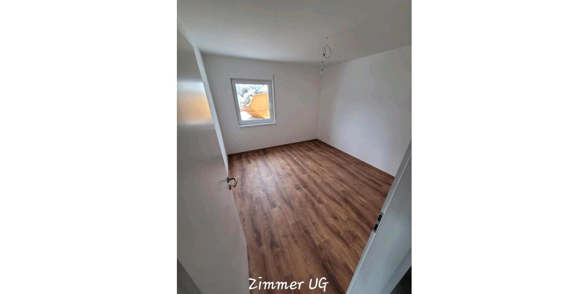 Einfamilienhaus Schönwald - 6 Zimmer, 164 m&sup2;, 699.000&euro; | Angebot:26135347