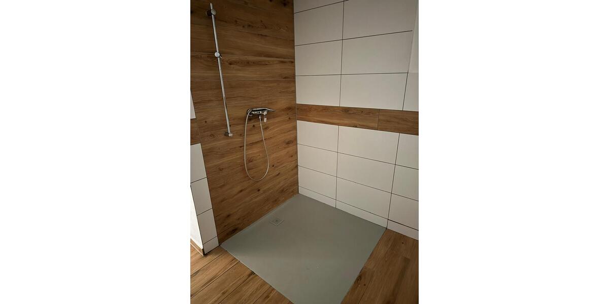 Terrassenwohnung Schleiz - 3 Zimmer, 83 m&sup2;, 462&euro; | Angebot:26262175