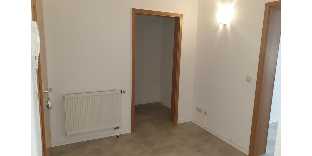 Etagenwohnung Oelsnitz (Vogtland) - 1 Zimmer, 51 m&sup2;, 280&euro; | Angebot:25717020