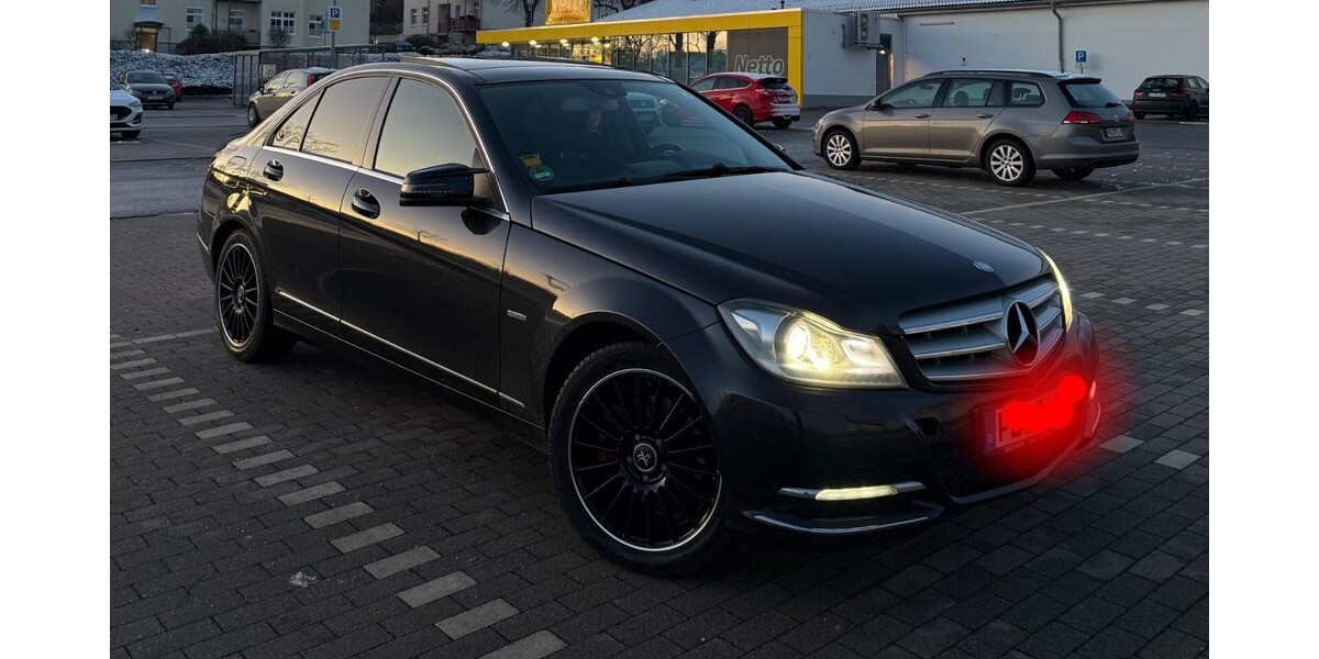 Mercedes-Benz C 250 294.000 km 9.000 &euro; Plauen 08523