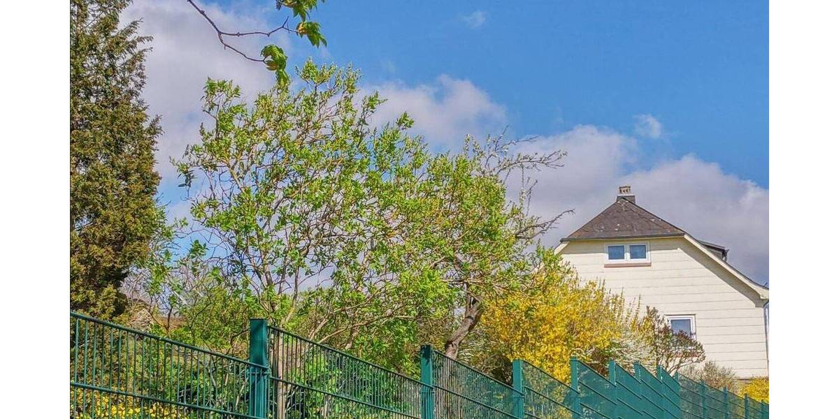 Einfamilienhaus Selbitz Neuhaus - 6 Zimmer, 111 m&sup2;, 129.000&euro; | Angebot:26034800