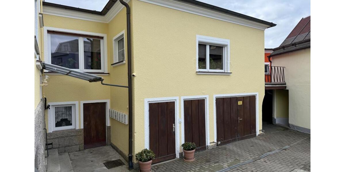 Einfamilienhaus Hof Altstadt - 22 Zimmer, 540 m&sup2;, 649.000&euro; | Angebot:26262492