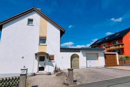 Haus Issigau - 7 Zimmer, 120 m&sup2;, 198.000&euro; | Angebot:26878326