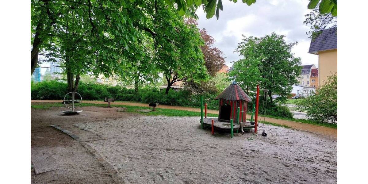 Etagenwohnung Plauen Preißelpöhl - 2 Zimmer, 69 m&sup2;, 55.600&euro; | Angebot:25821693