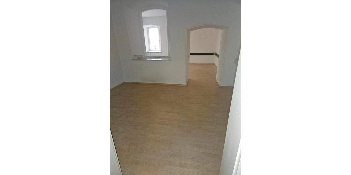 Etagenwohnung Hof Altstadt - 3 Zimmer, 105 m&sup2;, 840&euro; | Angebot:25509737