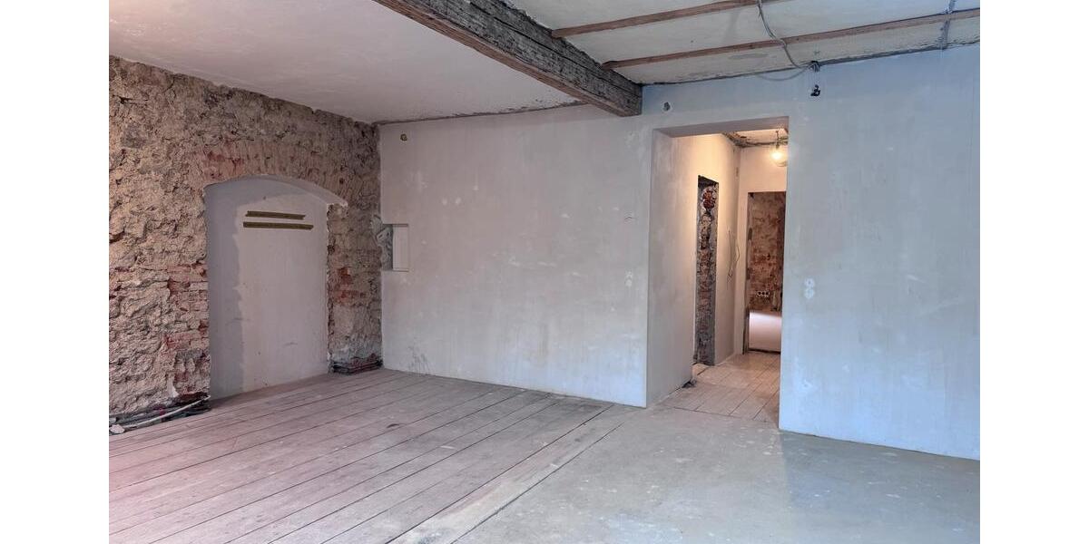 Mehrfamilienhaus, Wohnhaus Selb - 8 Zimmer, 268 m&sup2;, 195.000&euro; | Angebot:26988233