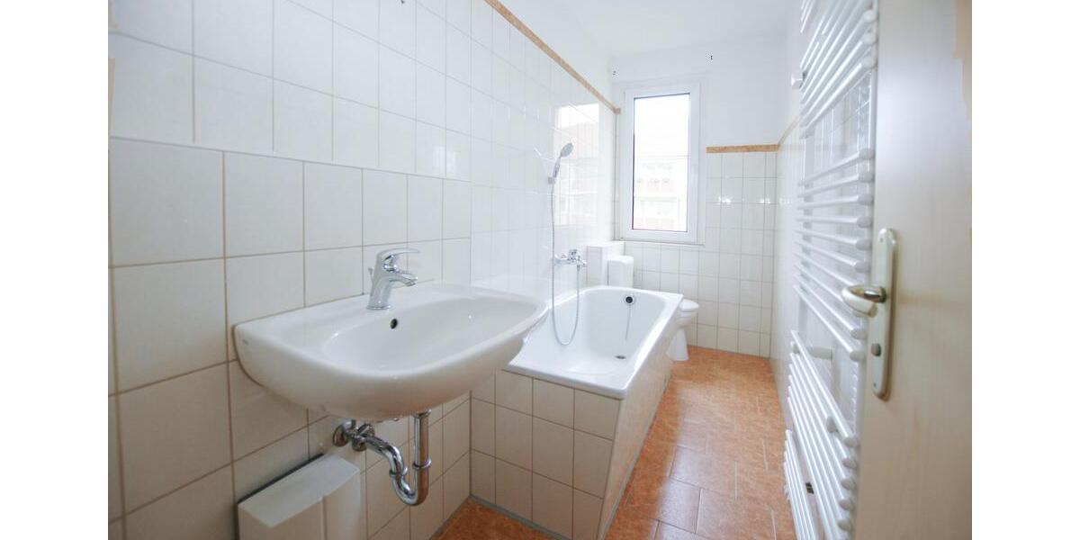 Etagenwohnung Plauen Bahnhofsvorstadt - 3 Zimmer, 58 m&sup2;, 301&euro; | Angebot:25869657