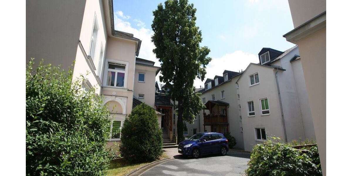 Etagenwohnung Plauen Neundorfer Vorstadt - 3 Zimmer, 74 m&sup2;, 480&euro; | Angebot:25104022