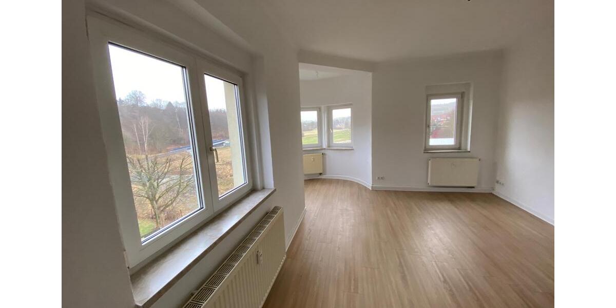 Etagenwohnung Plauen Alt Chrieschwitz - 3 Zimmer, 73 m&sup2;, 327&euro; | Angebot:9060663
