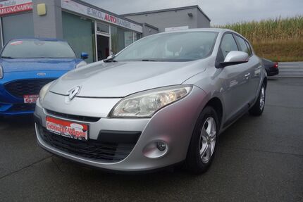 Renault Megane 127.000 km 3.690 &euro; Hof 95030