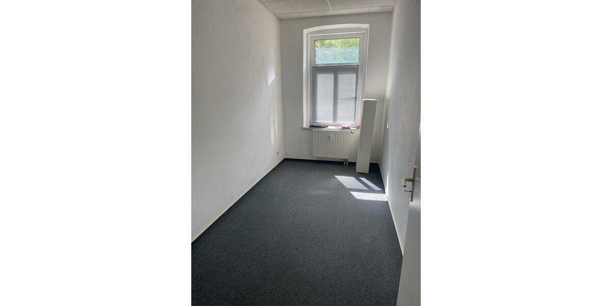 Etagenwohnung Plauen - 2 Zimmer, 48 m&sup2;, 15.000&euro; | Angebot:26021313
