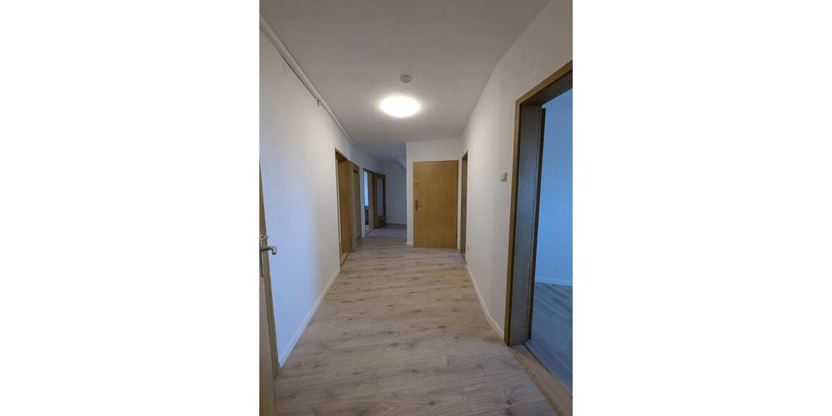 Etagenwohnung Hof Christiansreuth - 3 Zimmer, 85 m&sup2;, 595&euro; | Angebot:25395578