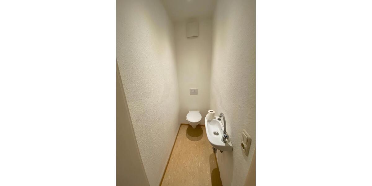 Etagenwohnung Plauen - 2 Zimmer, 60 m&sup2;, 330&euro; | Angebot:24522429