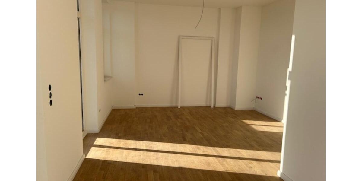 Etagenwohnung Plauen - 3 Zimmer, 87 m&sup2;, 799&euro; | Angebot:24604154