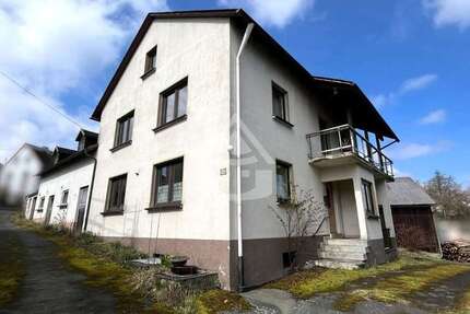 Haus Geroldsgrün - 10 Zimmer, 192 m&sup2;, 69.000&euro; | Angebot:26343164