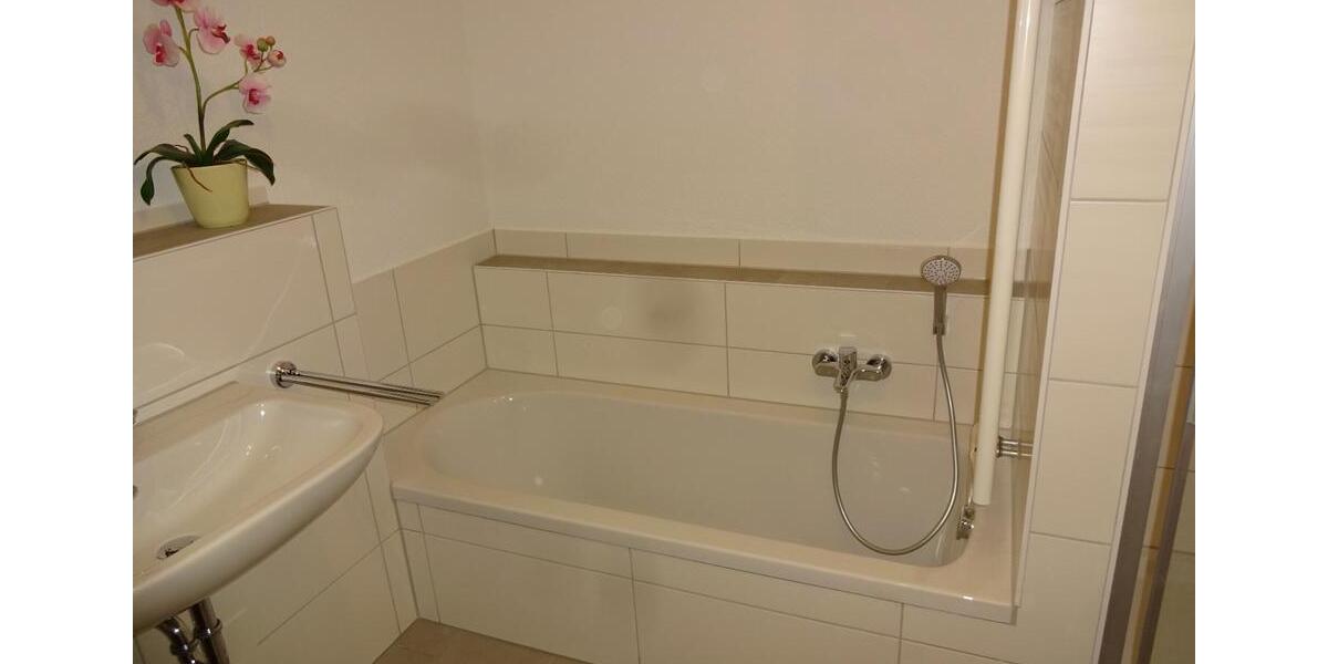 Erdgeschoßwohnung Gefell - 2.5 Zimmer, 78 m&sup2;, 585&euro; | Angebot:26354150