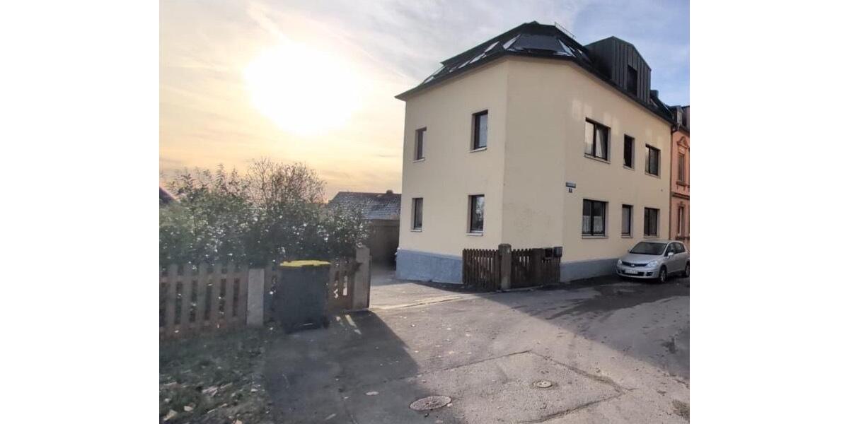 Reihenhaus Schönwald - 10 Zimmer, 180 m&sup2;, 179.000&euro; | Angebot:25261462