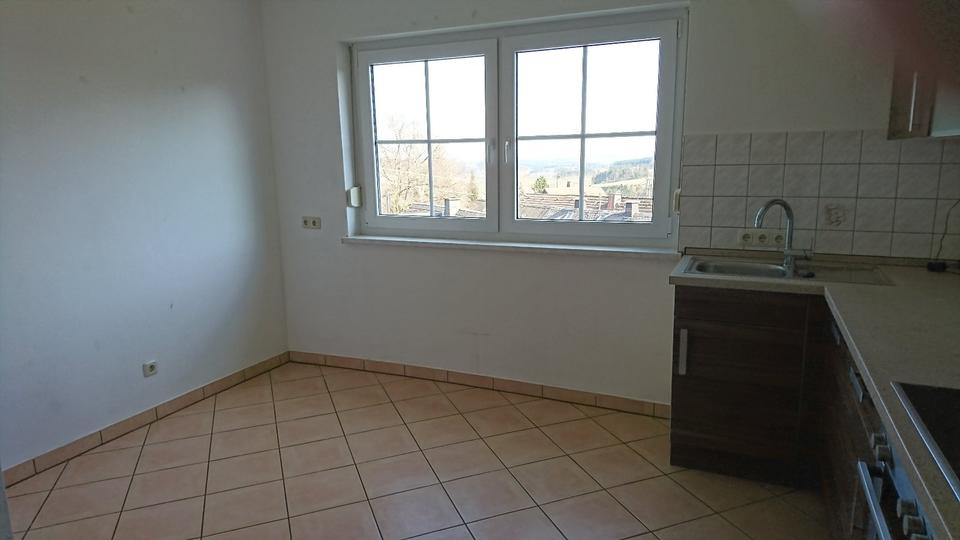 Etagenwohnung Berg - 3 Zimmer, 80 m&sup2;, 581&euro; | Angebot:25978812