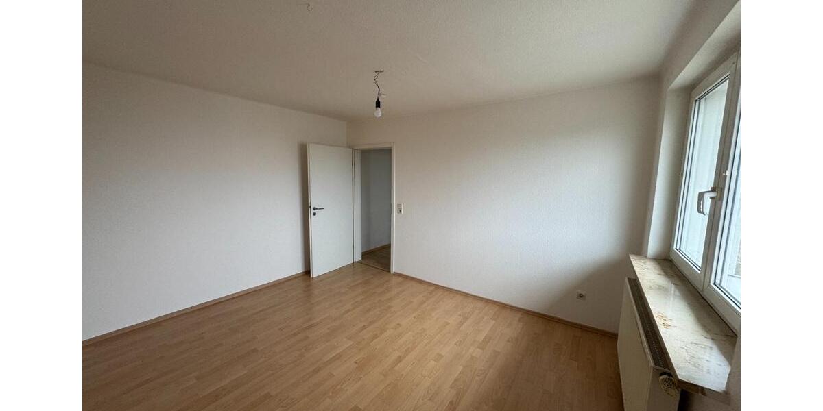 Etagenwohnung Schönwald - 3 Zimmer, 71 m&sup2;, 380&euro; | Angebot:25903971