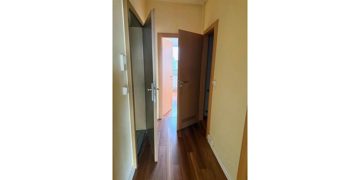 Etagenwohnung Plauen Alt Chrieschwitz - 3 Zimmer, 56 m&sup2;, 280&euro; | Angebot:25055999