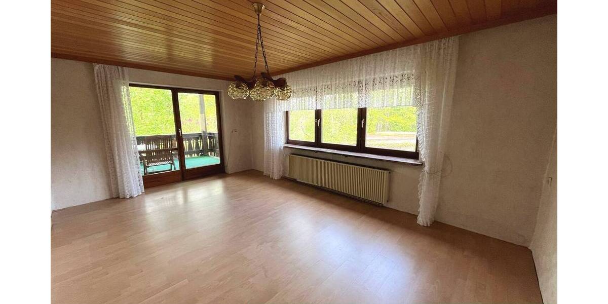 Einfamilienhaus Selb - 7 Zimmer, 148 m&sup2;, 149.000&euro; | Angebot:26683232