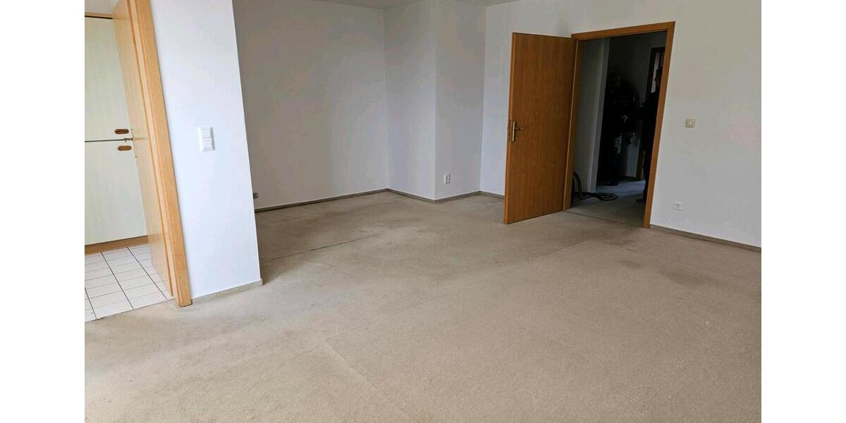 Etagenwohnung Plauen Bahnhofsvorstadt - 2 Zimmer, 64 m&sup2;, 295&euro; | Angebot:25402573