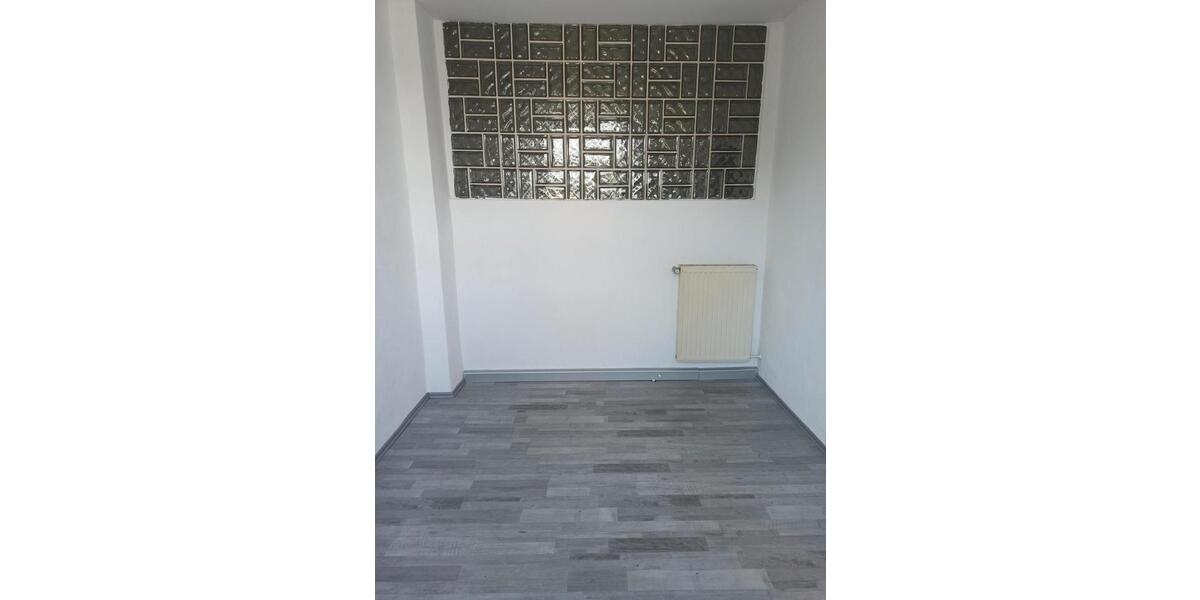 Etagenwohnung Hof Neuhof - 3 Zimmer, 70 m&sup2;, 560&euro; | Angebot:26013003