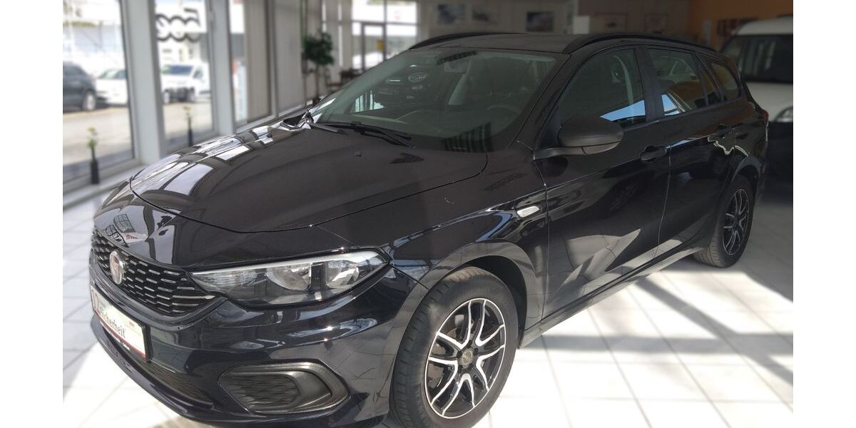 Fiat Tipo 92.500 km 10.800 &euro; Gefrees 95482