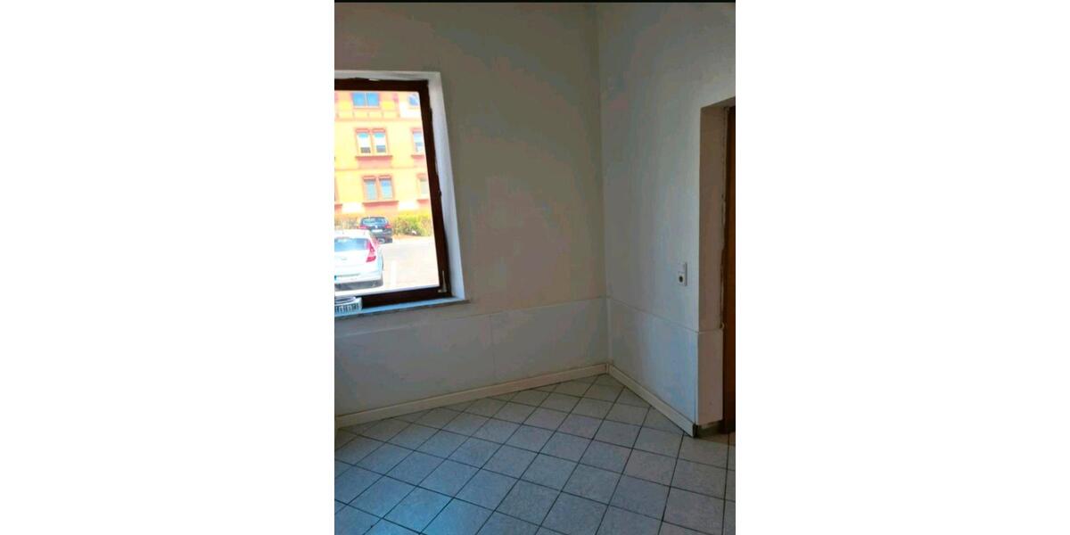 Erdgeschoßwohnung Selb - 1 Zimmer, 40 m&sup2;, 320&euro; | Angebot:25238381