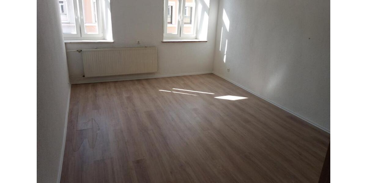 Etagenwohnung Kirchenlamitz Hohenbuch - 3 Zimmer, 75 m&sup2;, 485&euro; | Angebot:25415195